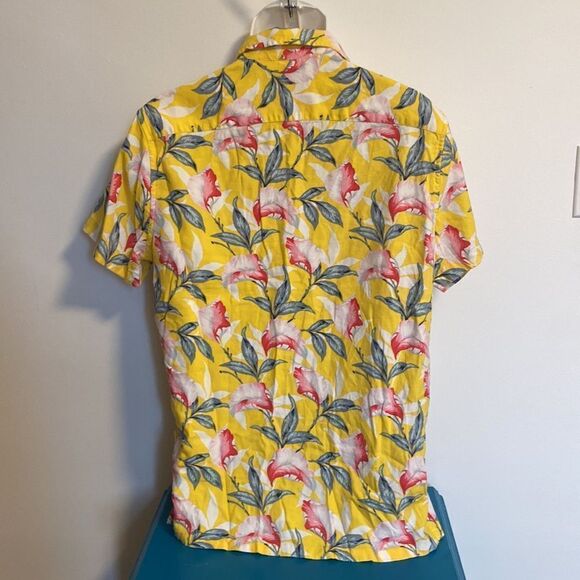 Abercrombie shirt - Picture 3 of 7